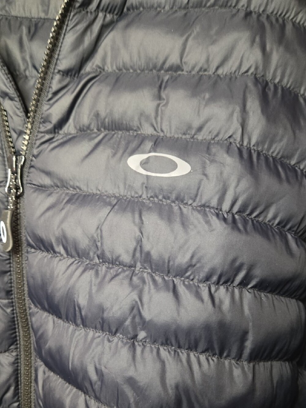 Oakley Men's Black Packable Puffer Jacket with Hood W/ MATCO TOOLS PATCH - Picture 5 of 13